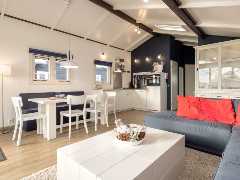 House | Dining