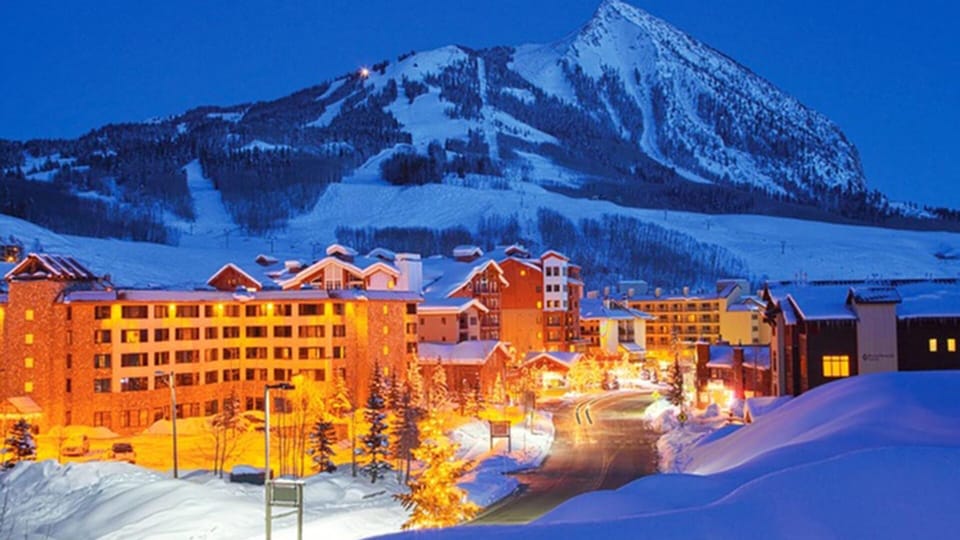 lovely in winter - ski in and out