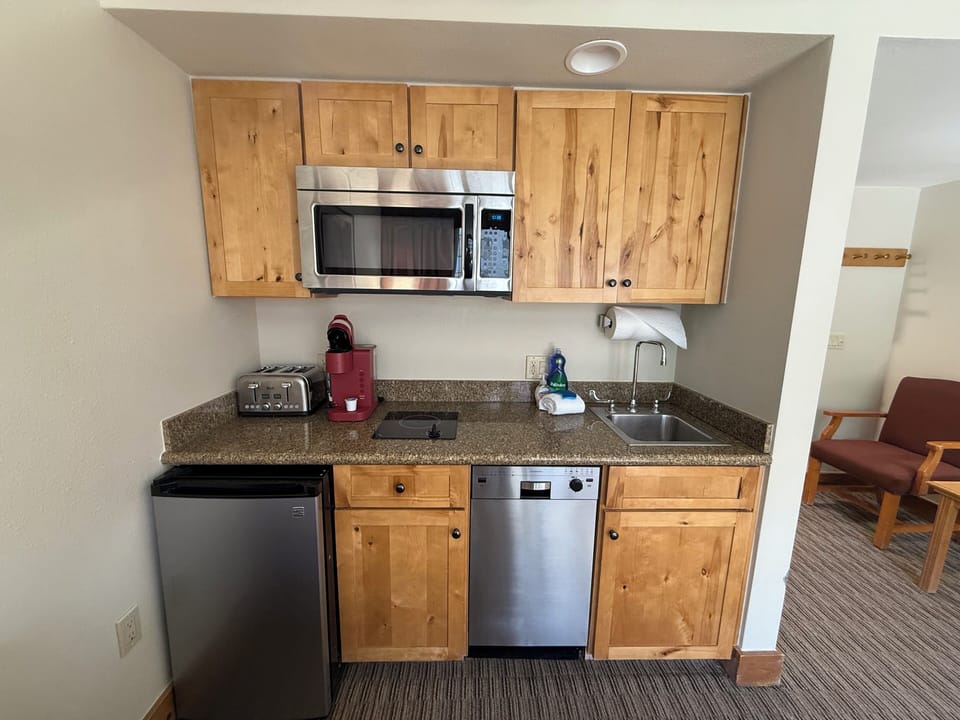 Resort Kitchen no oven