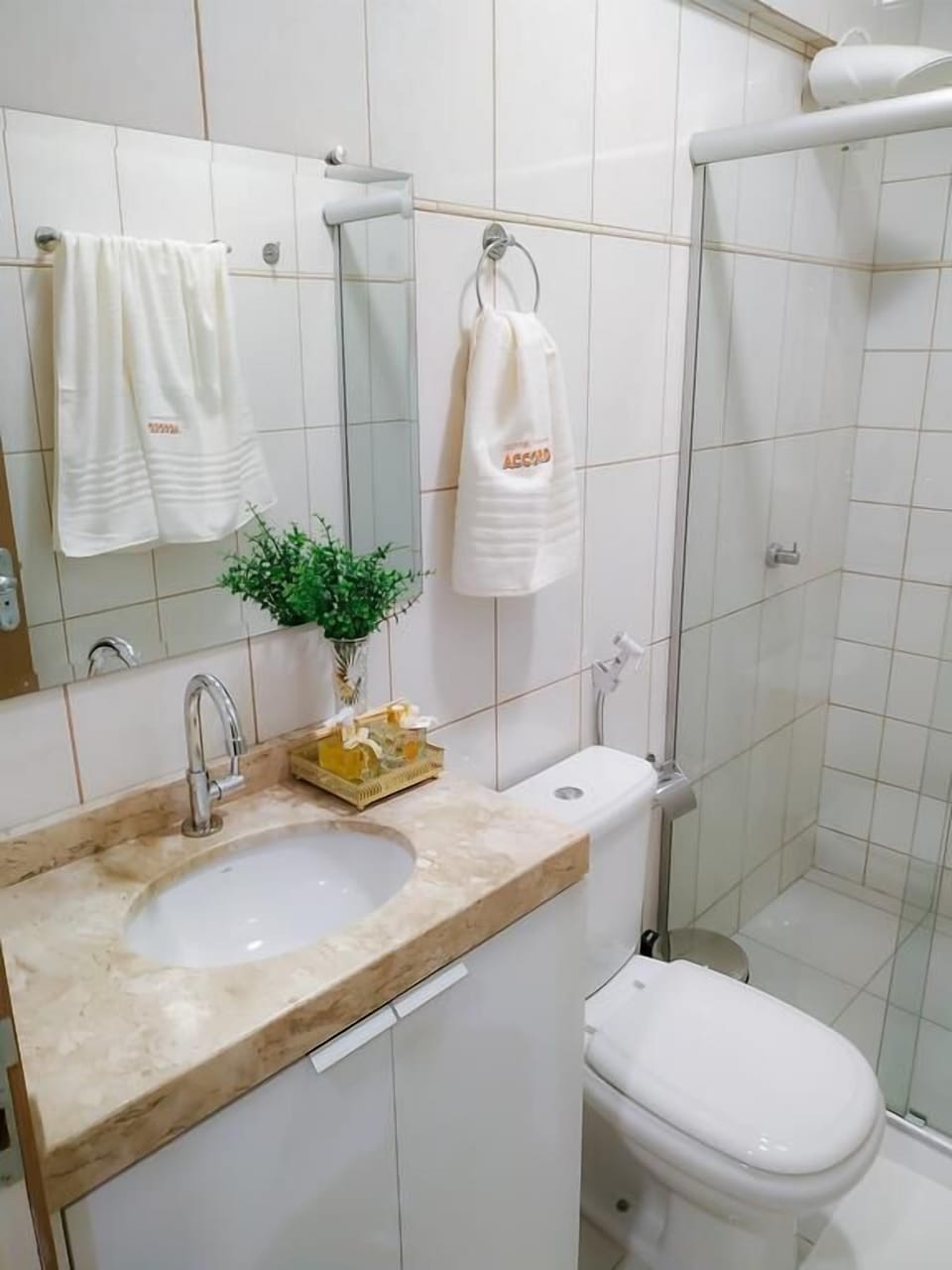 Shower, free toiletries, towels, soap