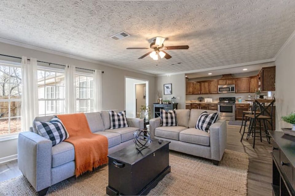 Living room, kitchen view