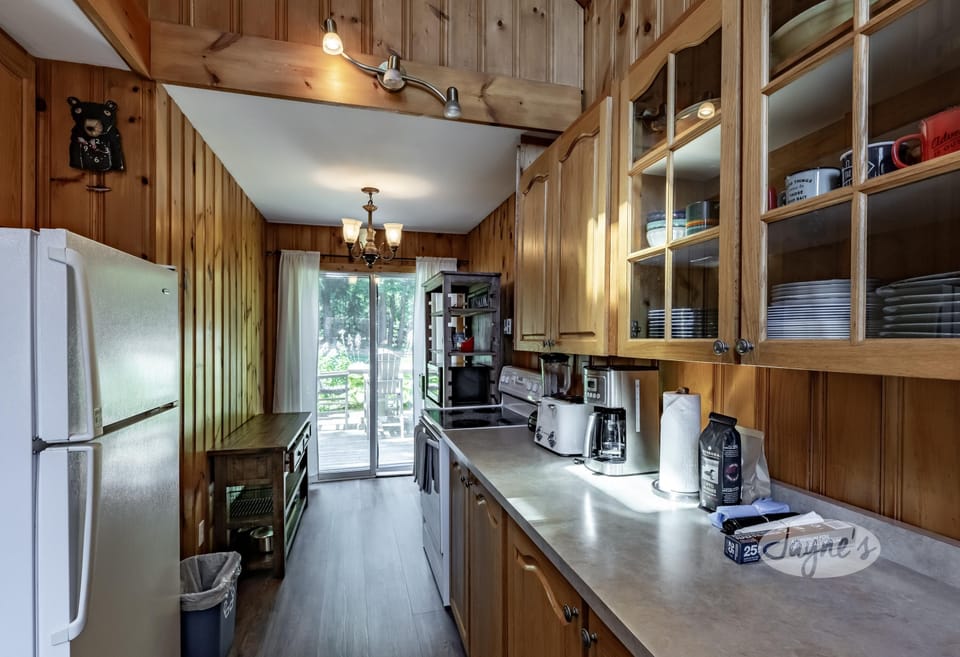 Kitchen - Main Cottage