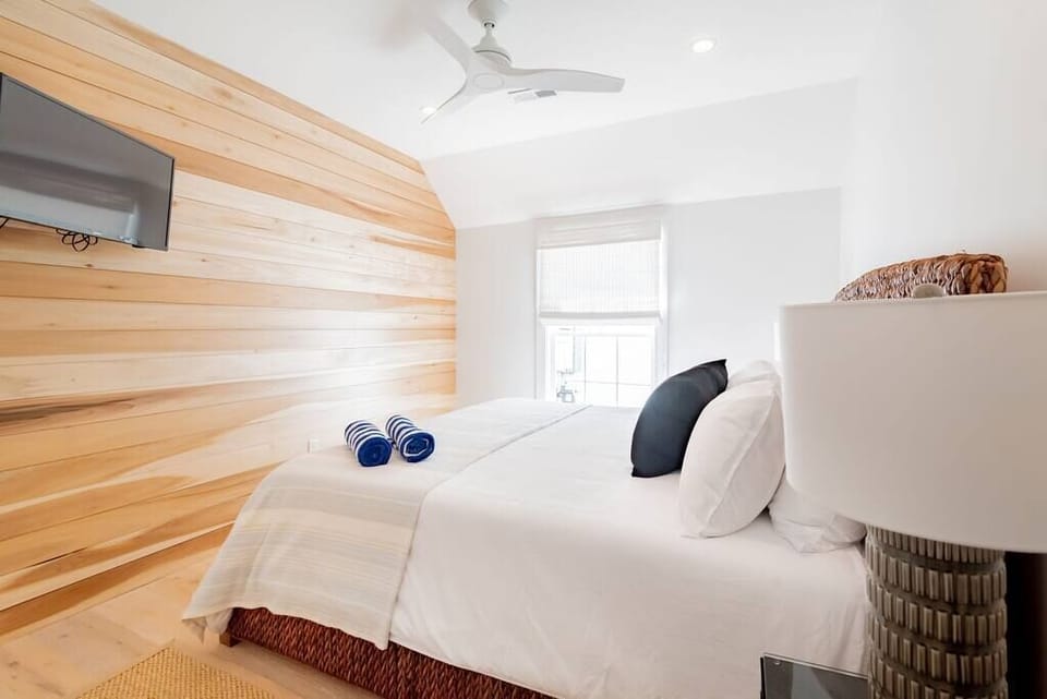 King Bedroom