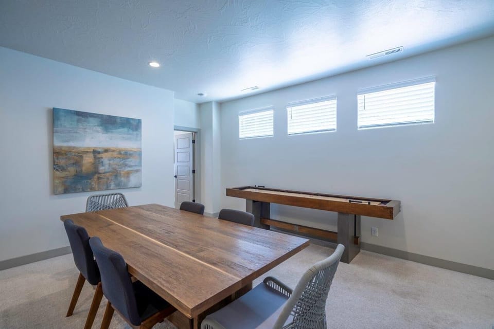 Table seating and shuffleboard table