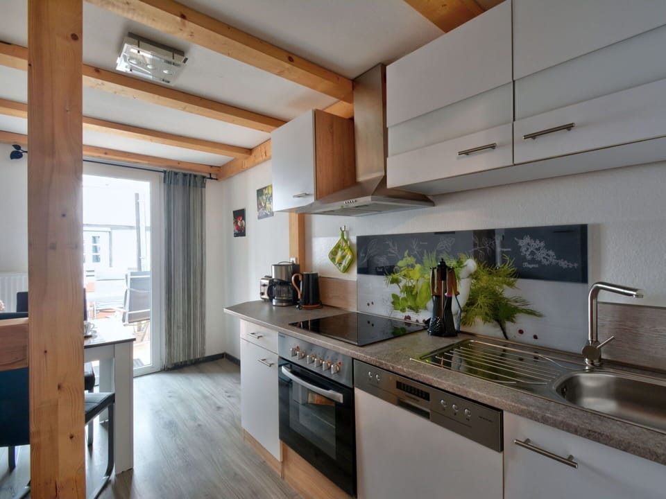 Cabinetry, Countertop, Property, Building, Kitchen Stove, Kitchen Sink, Kitchen Appliance, Sink, Kitchen, Wood