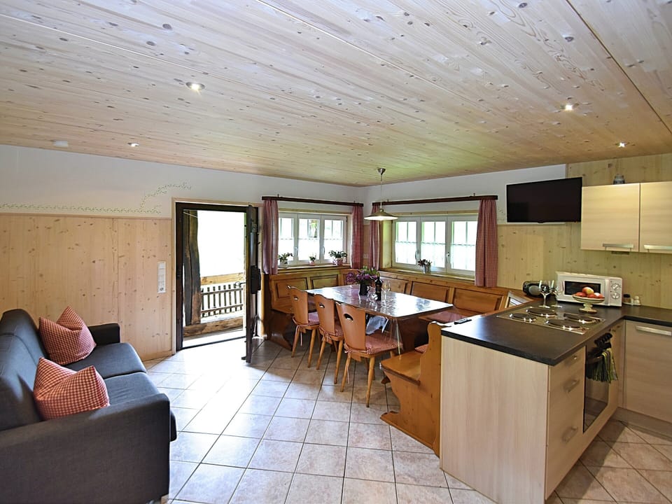 House | Private kitchen | Highchair