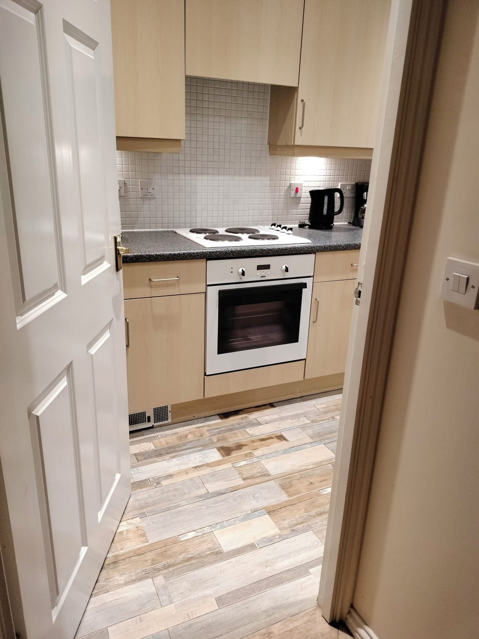 Apartment, 1 Bedroom, Smoking, Balcony | Interior