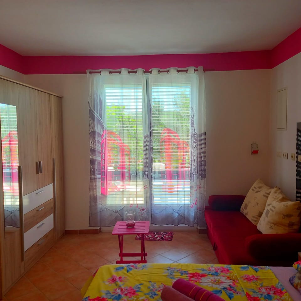Apartment, 1 Bedroom, Smoking, Balcony | Interior