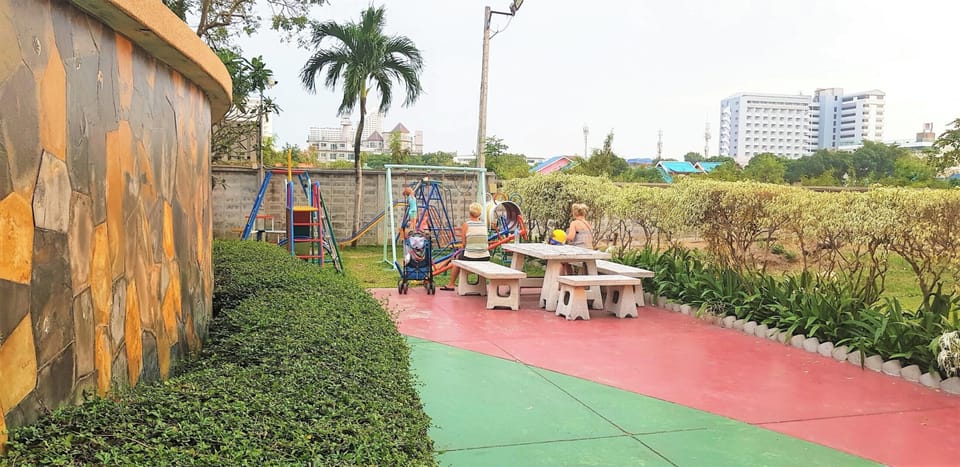 Condo, 1 Bedroom, Smoking, Balcony | Children's area