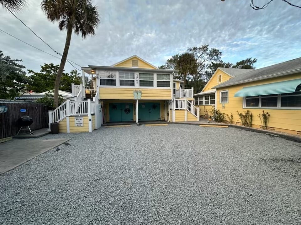 REntal from outside 