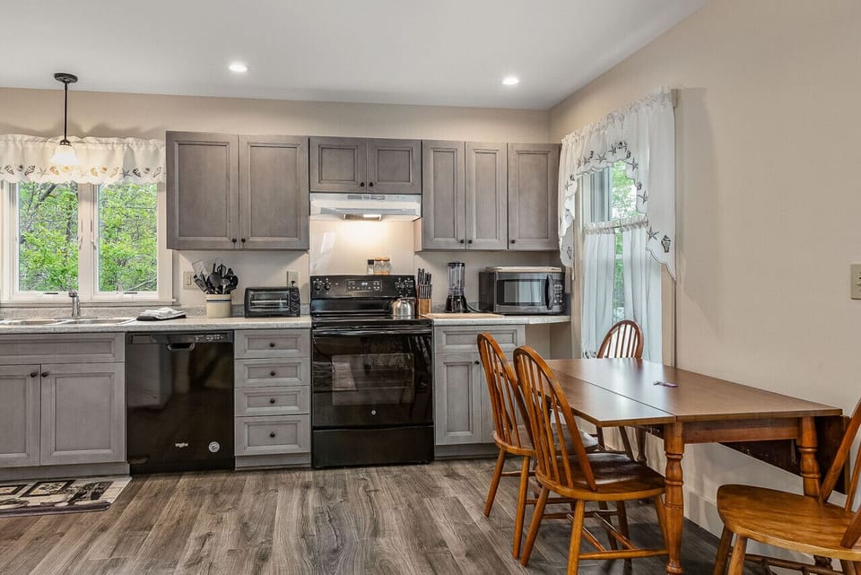 Dining area in the kitchen with extendable table