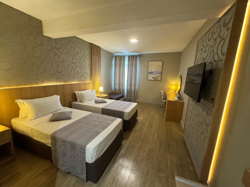 Deluxe Double or Twin Room | In-room safe, iron/ironing board (on request), WiFi, bed sheets