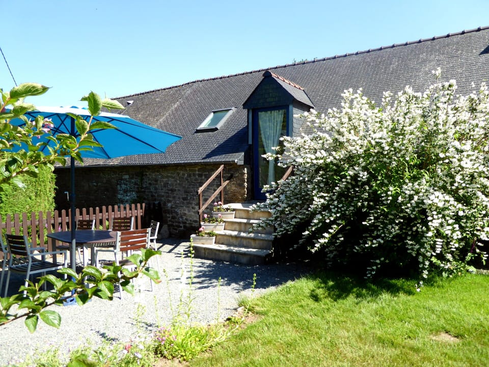 The sun trap patio