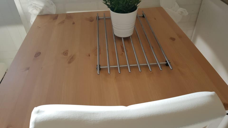 Deluxe Twin Room | Living area