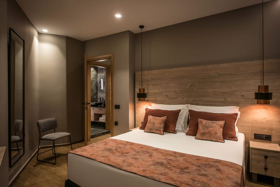 Relaxing, cozy and practical with USB plugs for phones and tablets