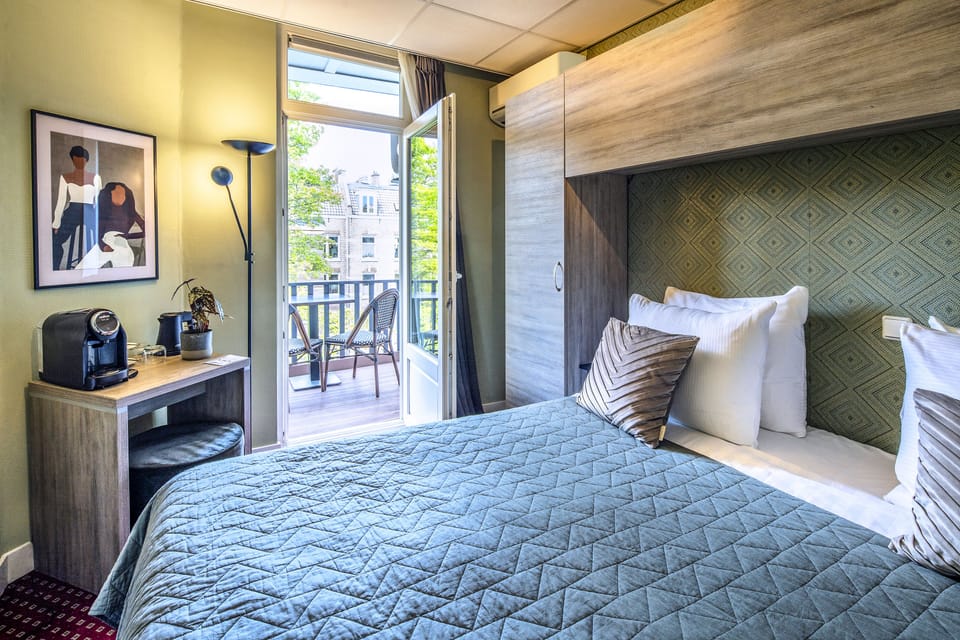 Premium bedding, pillowtop beds, in-room safe, desk