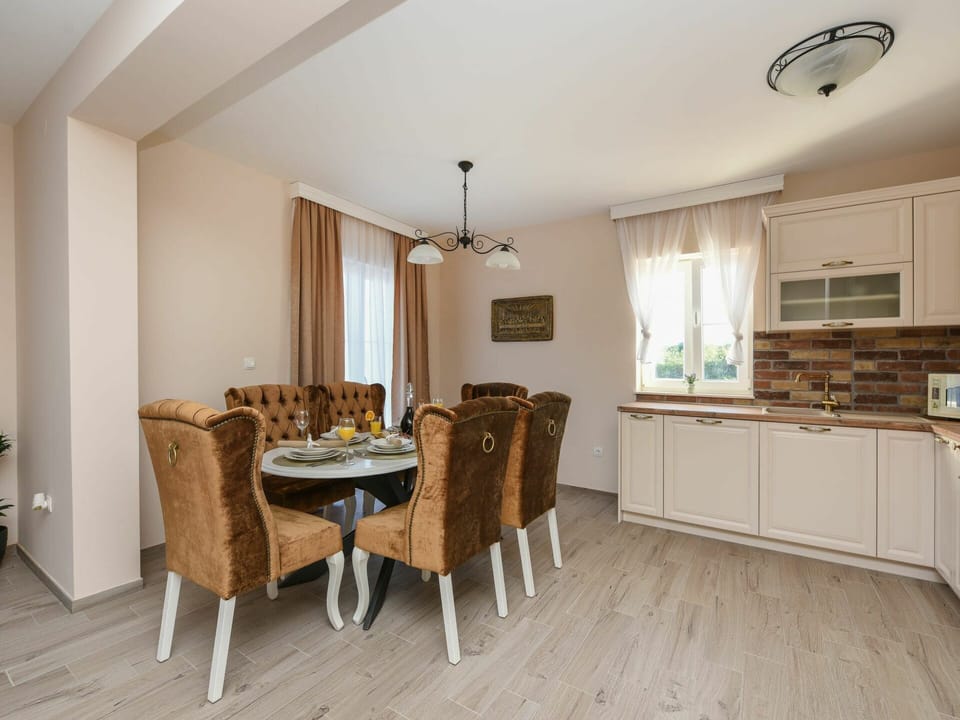 Furniture, Table, Property, Window, Cabinetry, Chair, Wood, Interior Design, Countertop