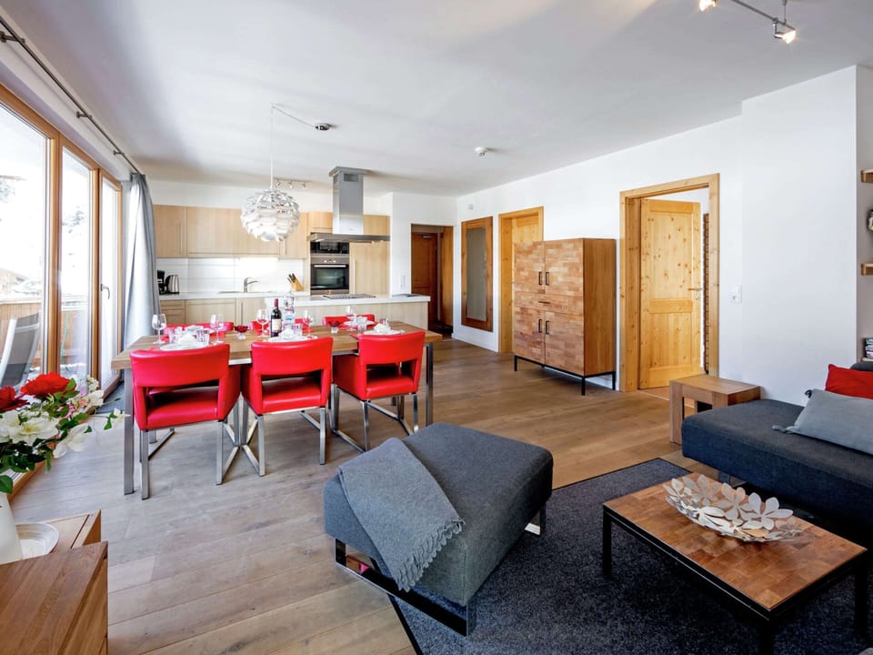 Apartment | Private kitchen | Highchair