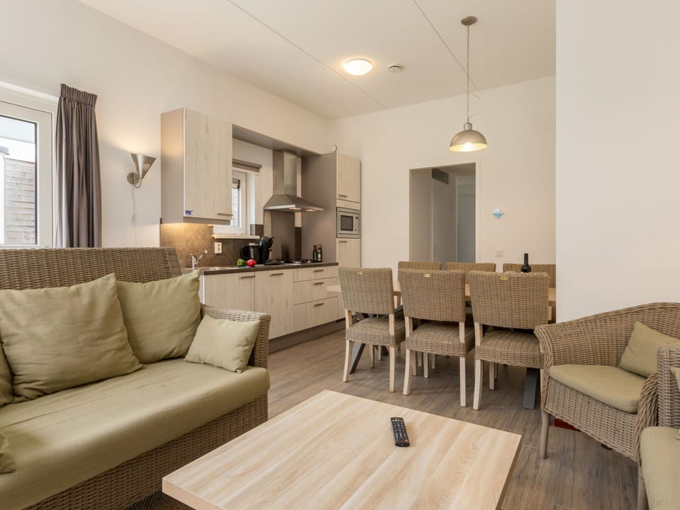 House | Dining