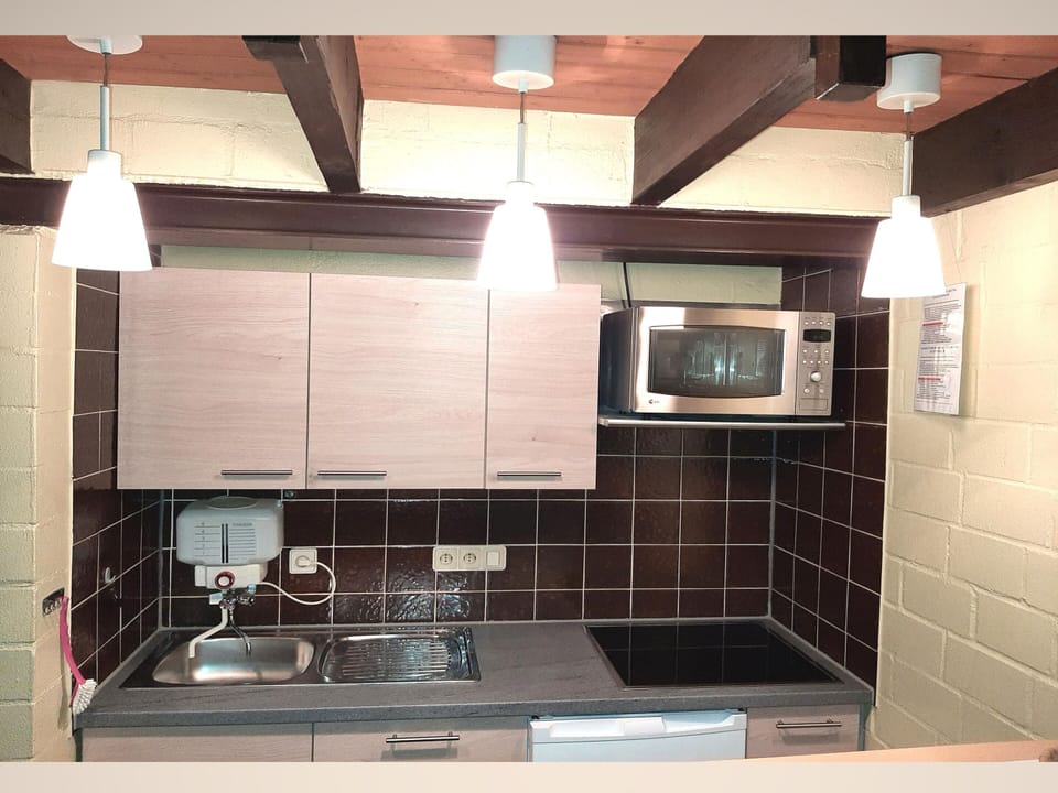 House | Private kitchen | Highchair