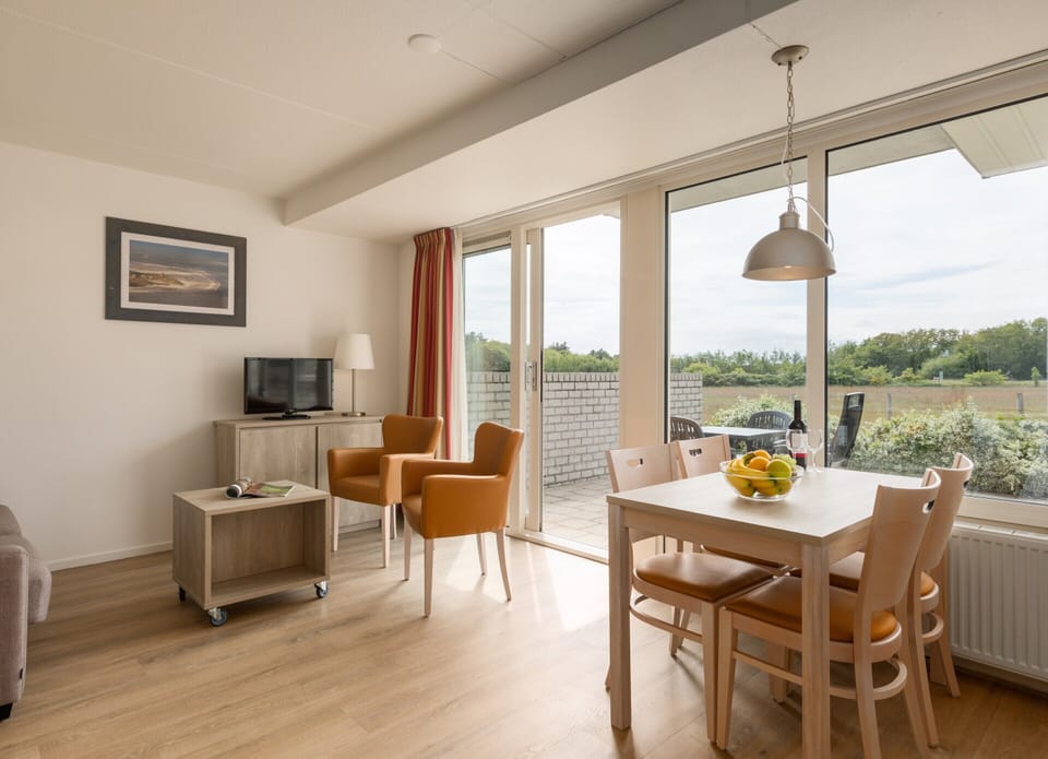 Apartment | Dining