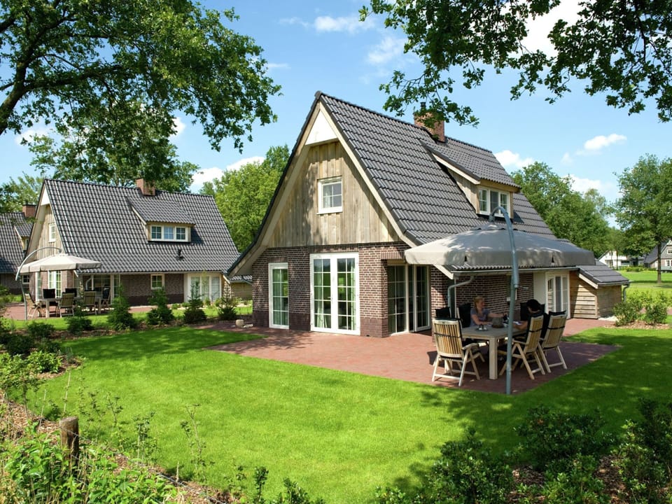 Villa | Exterior