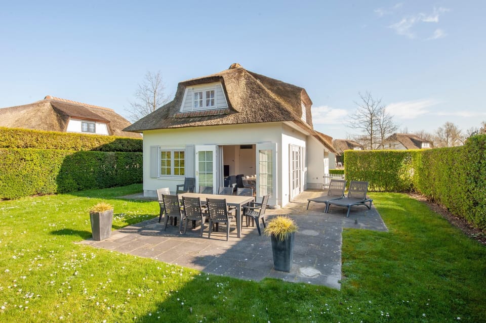 Villa | Exterior