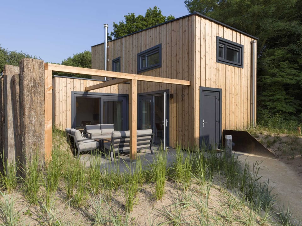 House | Property grounds