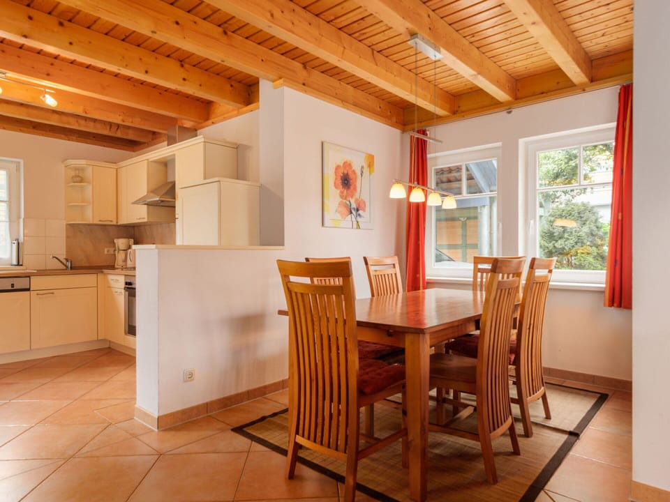 House | Dining