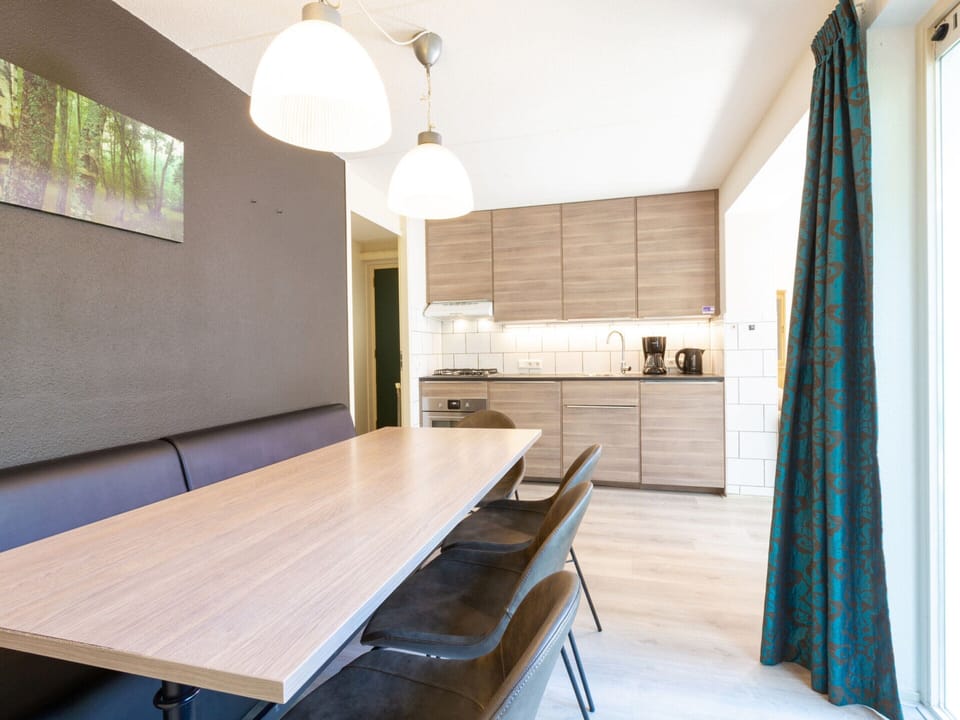 Villa | Dining