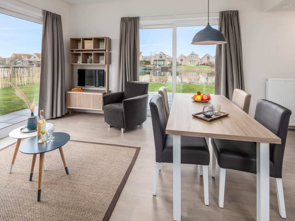 Chalet | Dining