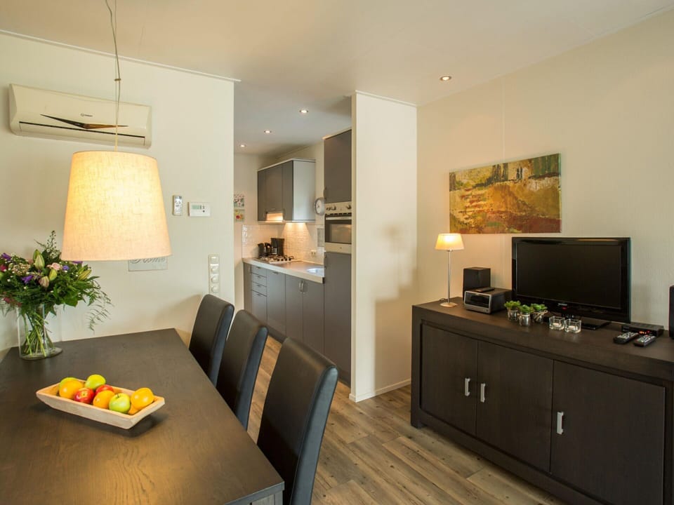 Chalet | Dining