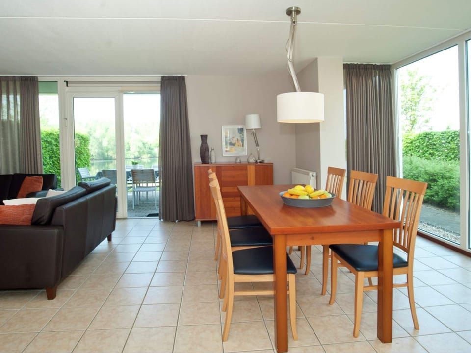 House | Dining