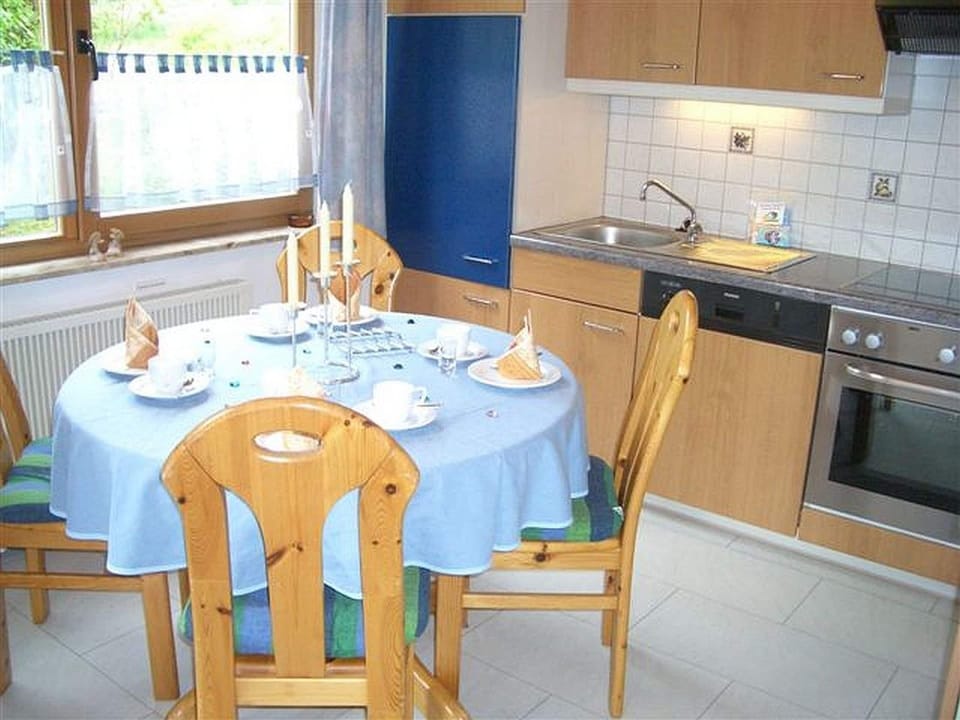 House | Private kitchen | Highchair