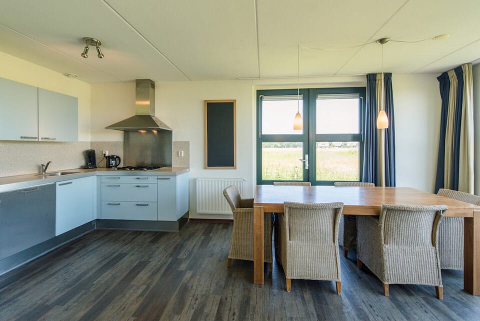 Villa | Dining