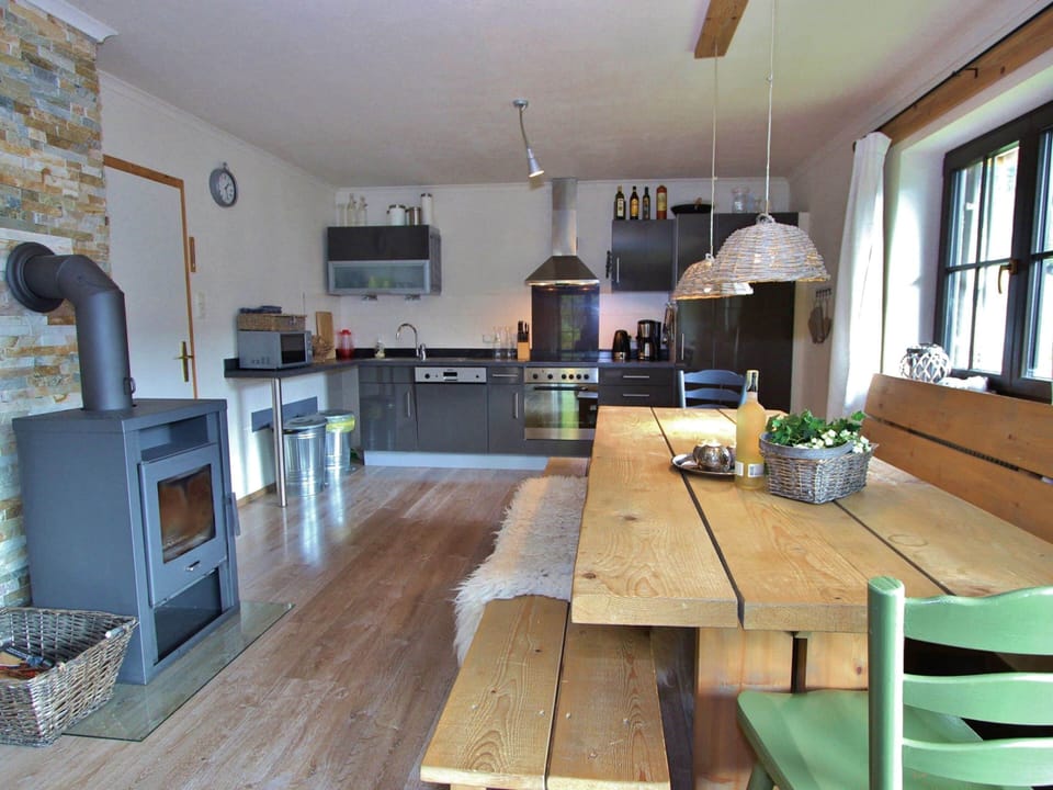 Chalet | Dining