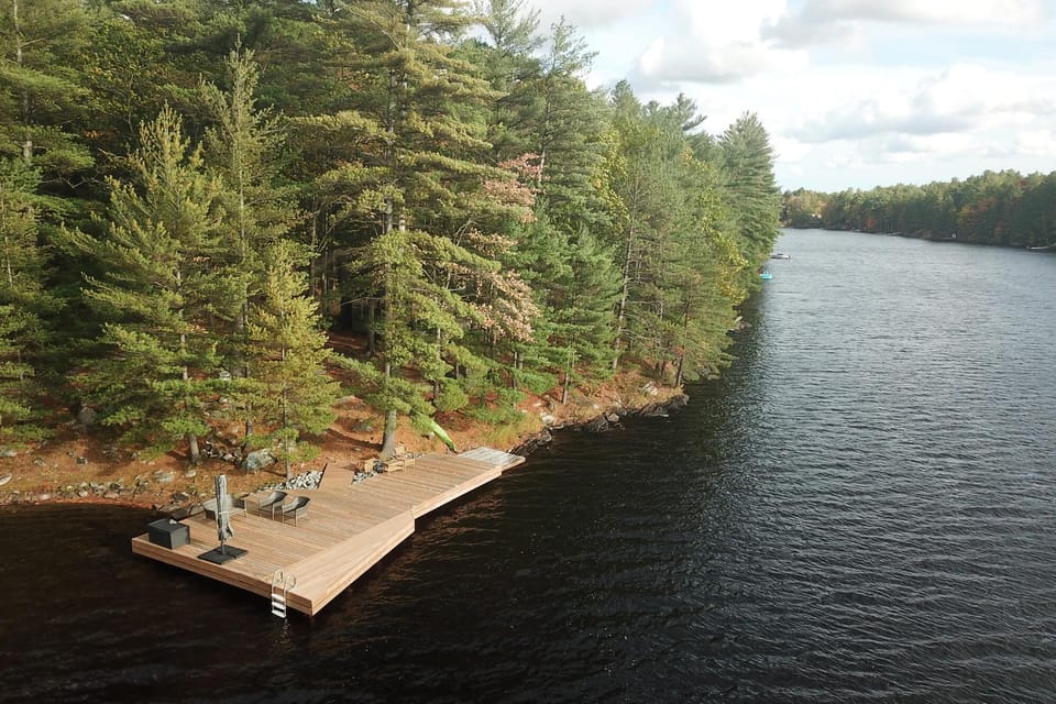 Dock