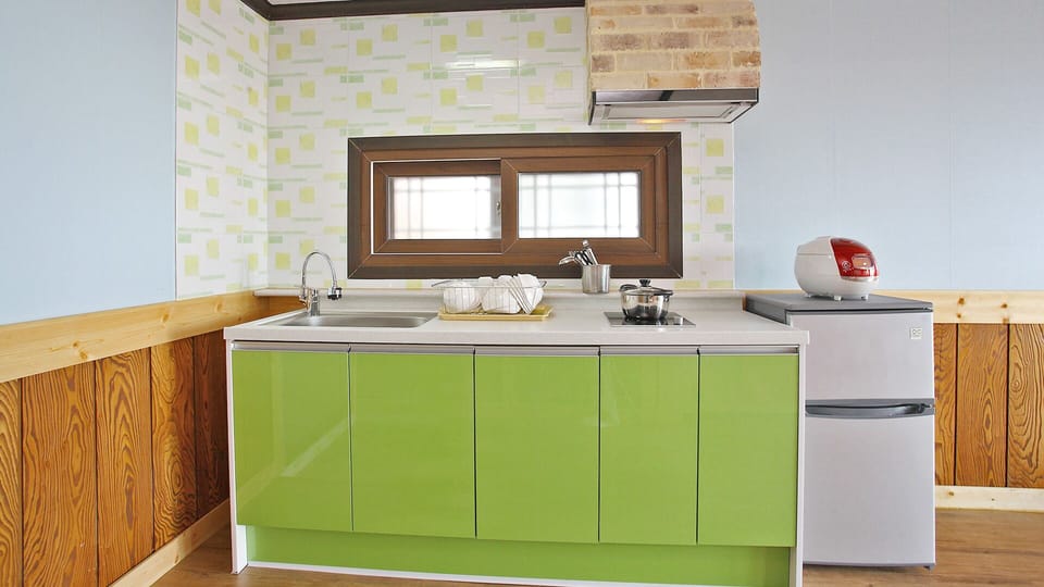 Private kitchenette