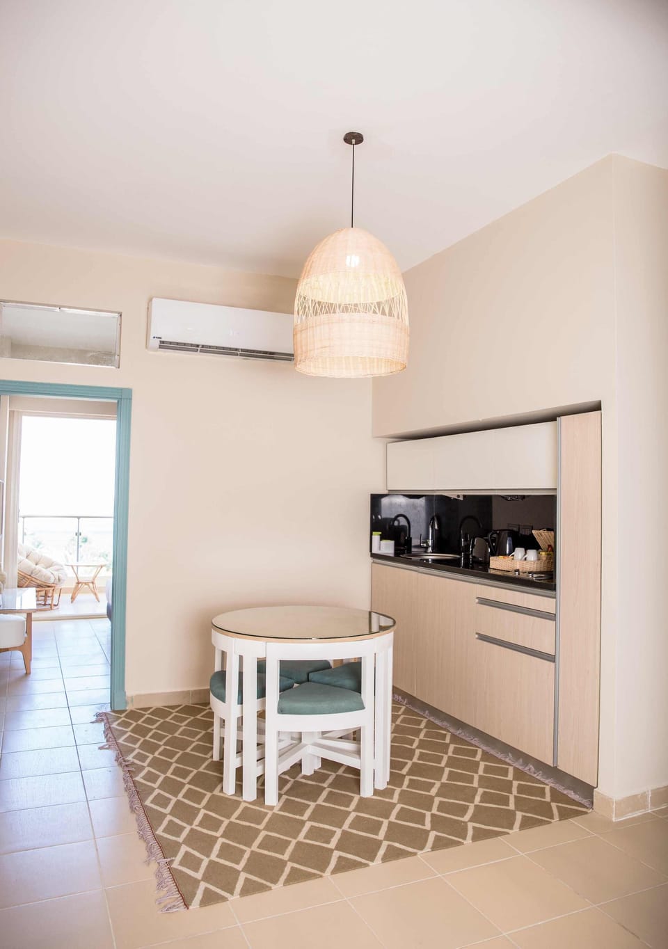 Family Suite Sea View | Egyptian cotton sheets, premium bedding, minibar, in-room safe