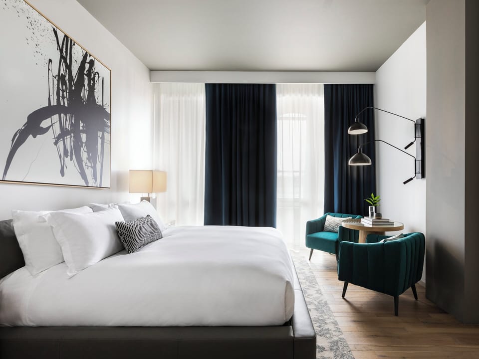 Frette Italian sheets, premium bedding, minibar, in-room safe