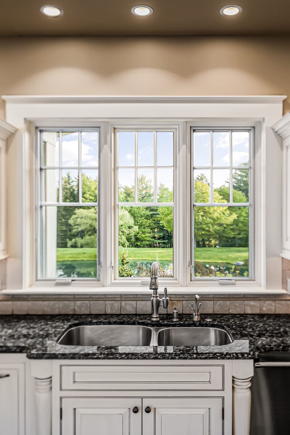 Each part of the kitchen and breakfast nook has beautiful views.