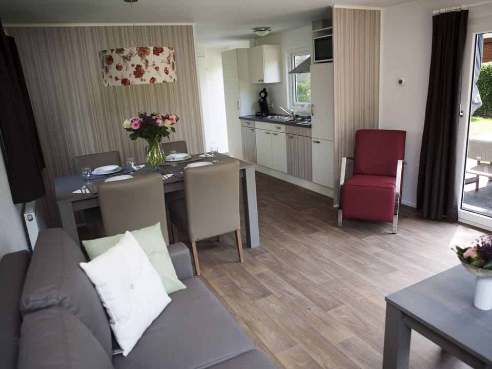 Chalet | Dining