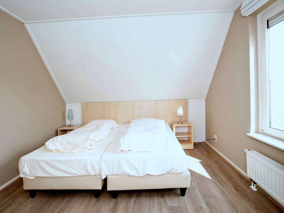 House | 3 bedrooms, individually furnished, bed sheets