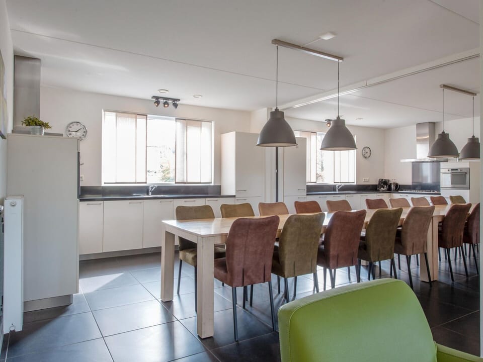 Villa | Dining