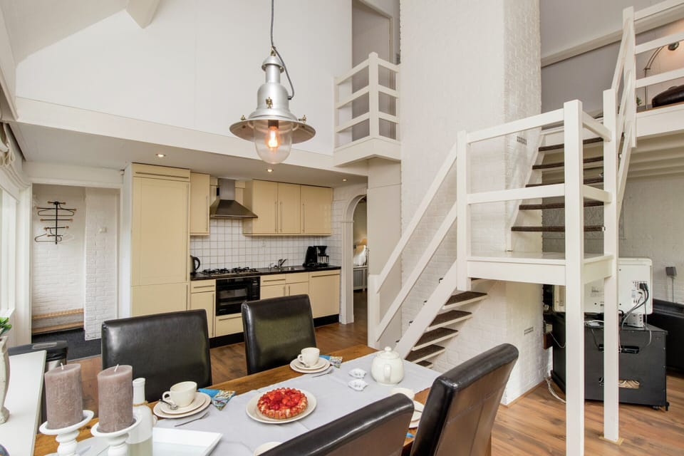 House | Dining
