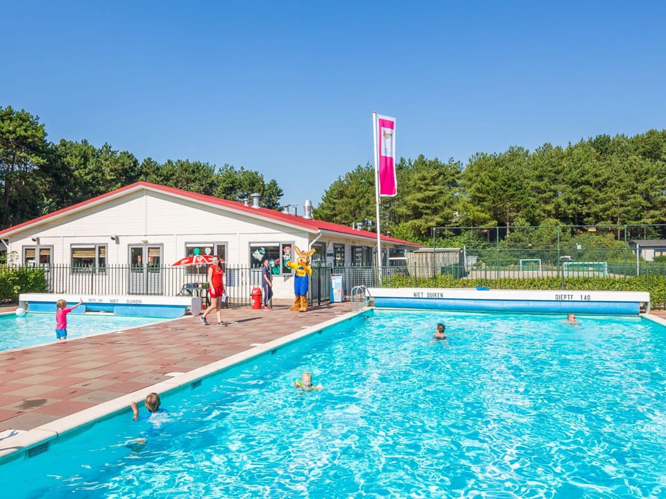 Chalet | Pool | Outdoor pool
