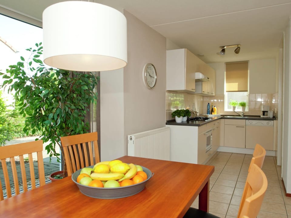 House | Dining