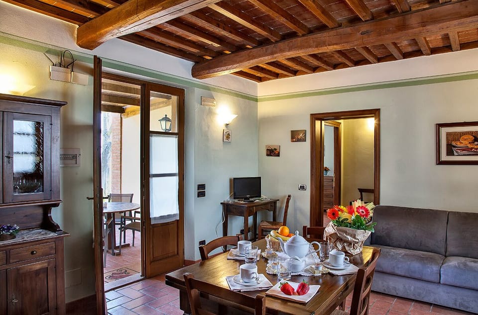 Apartment, Kitchenette (for 6 people) | Living area | Flat-screen TV