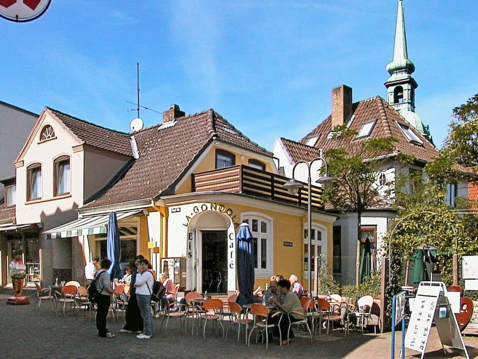 House | Outdoor dining