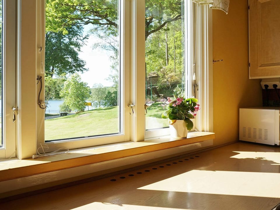 House | Water view